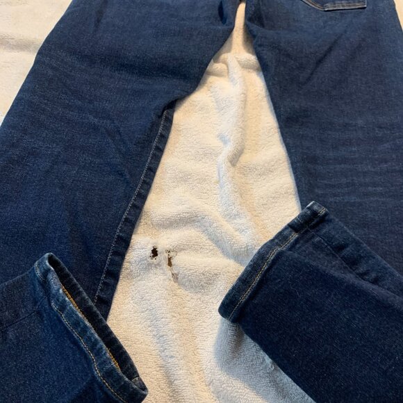 Lucky Brand - 110 Slim Advanced Stretch - 32x32 - Picture 3 of 3